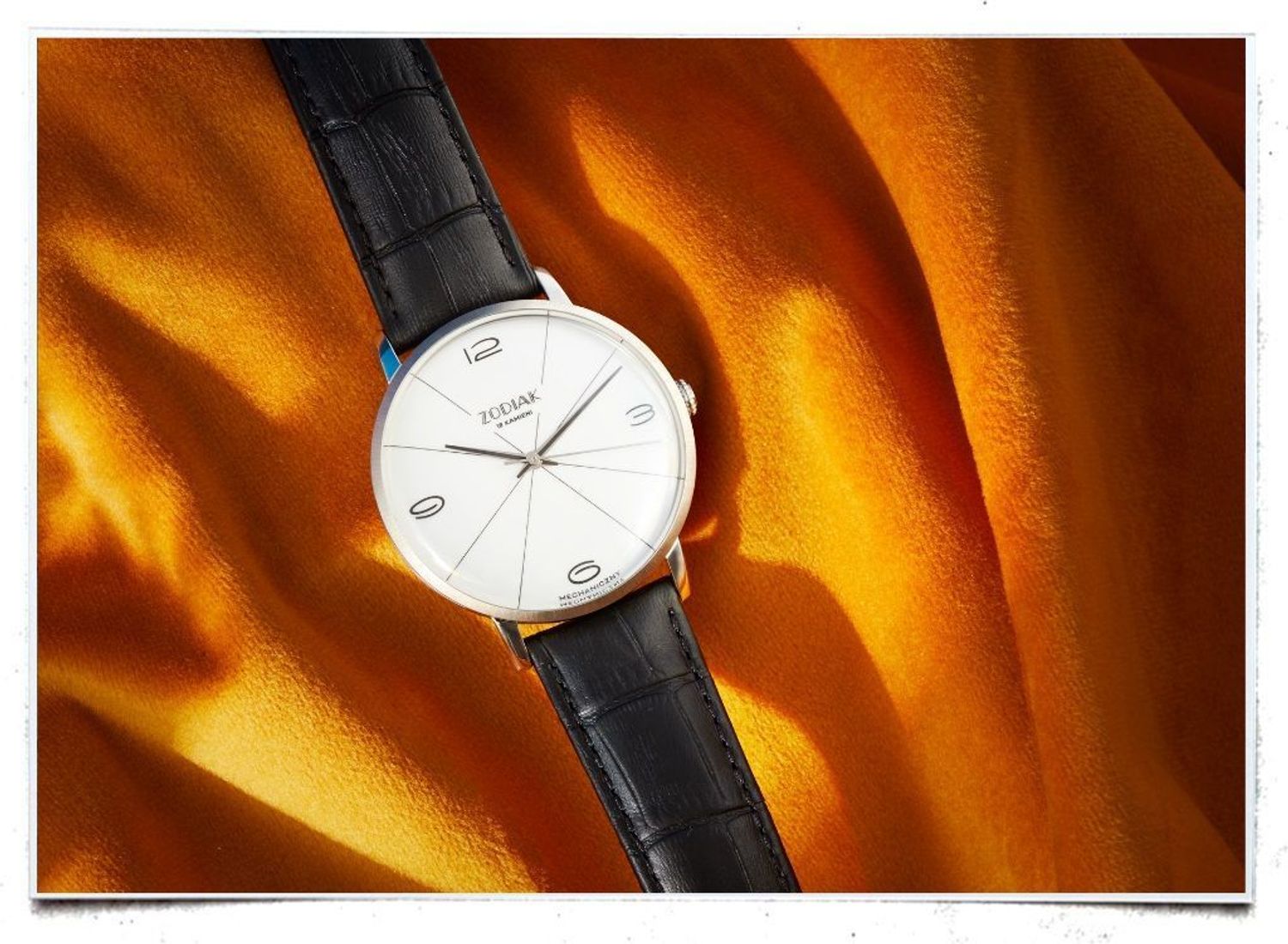 Zegarek Błonie Zodiak Mechaniczny Biały (3).jpg